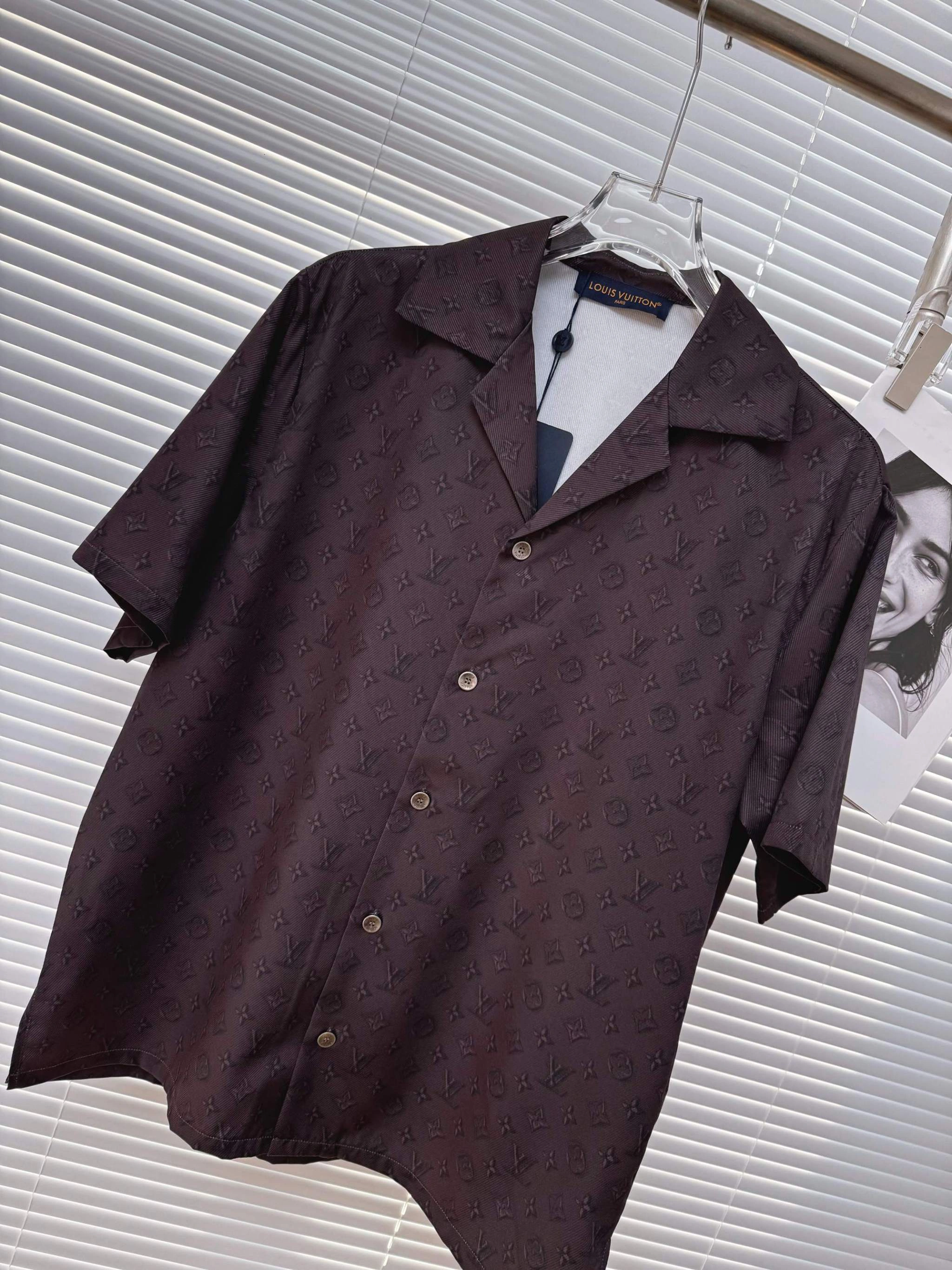 wg.luxury- 8V oversized item:E-F409D0512
